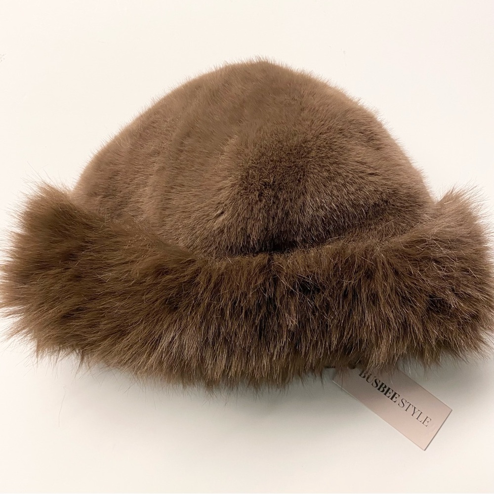 NWT Busbee Style Brown Faux Fur Bucket Hat